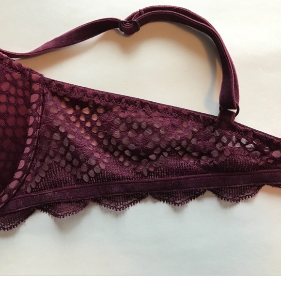 NWT VICTORIA'S SECRET Very Sexy Crochet Lace Velvet Push Up Bra Kir Wine - Picture 5 of 5